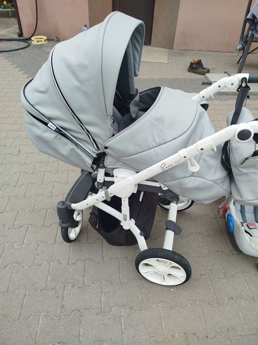 Wózek Roan Bass Soft 3 w 1 gondola spacerówka nosidełko