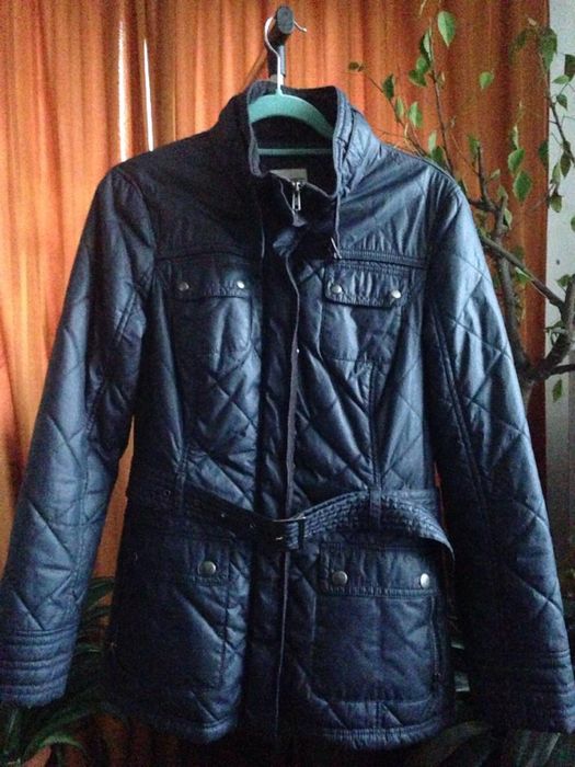 Kurtka Esprit w rozm. 40