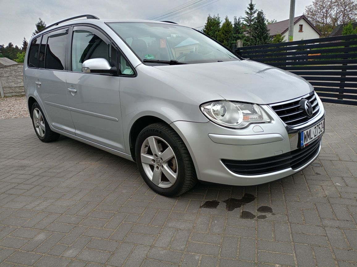 Vw Touran 2.0 Diesel Hak( 5 osobowy) Climateonic, Prywatne