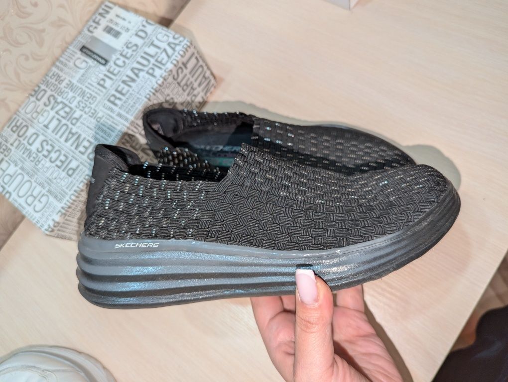 Skechers макасіни супер легкі 39-40 р по устілці 26 см