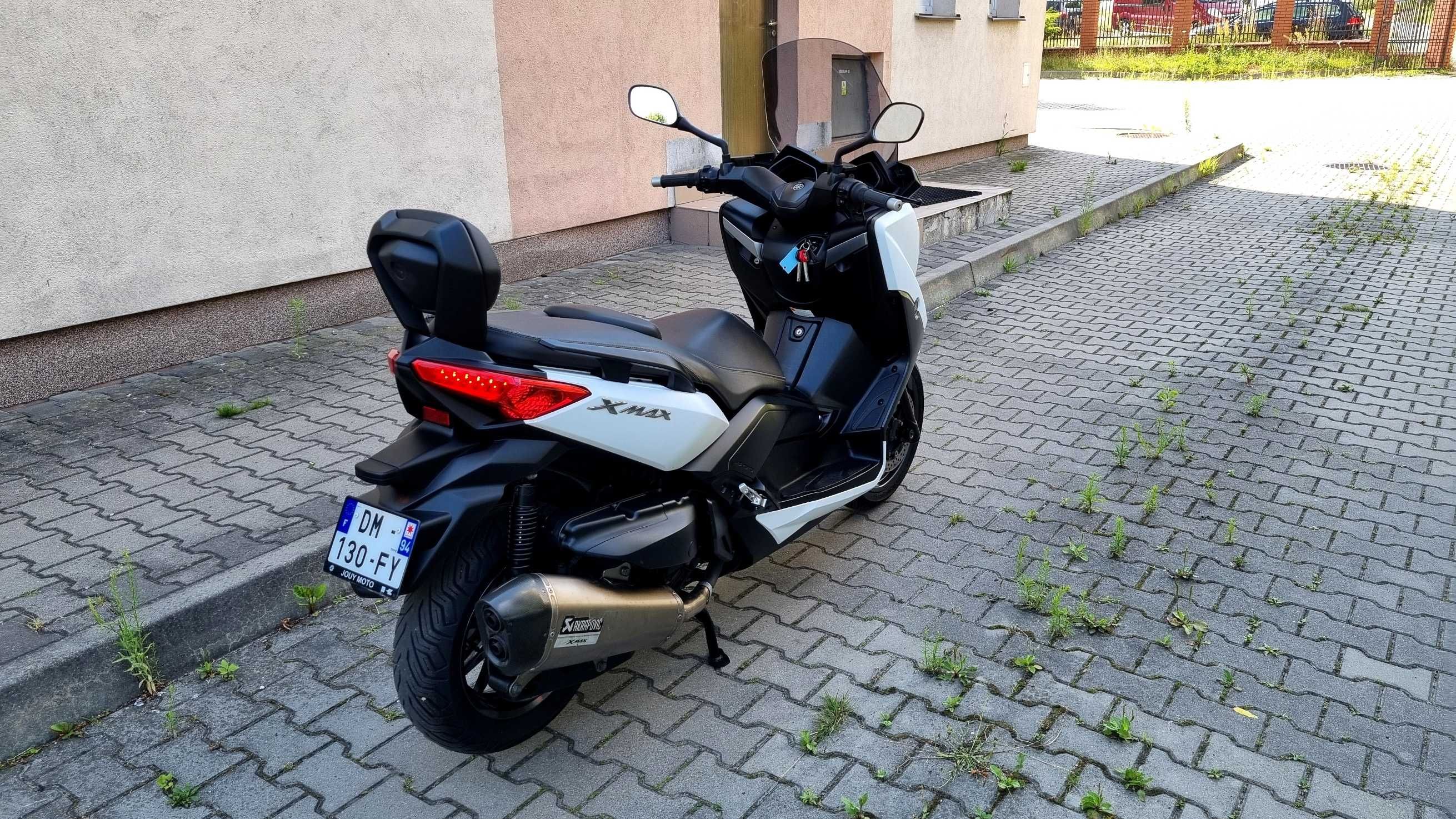 Yamaha X-max 400 xmax Akrapovic, grzane manetki, oparcie, LED, ABS,
