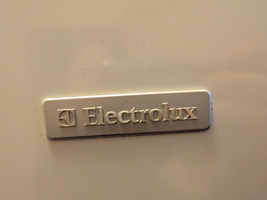 Морозильная камера Electrolux