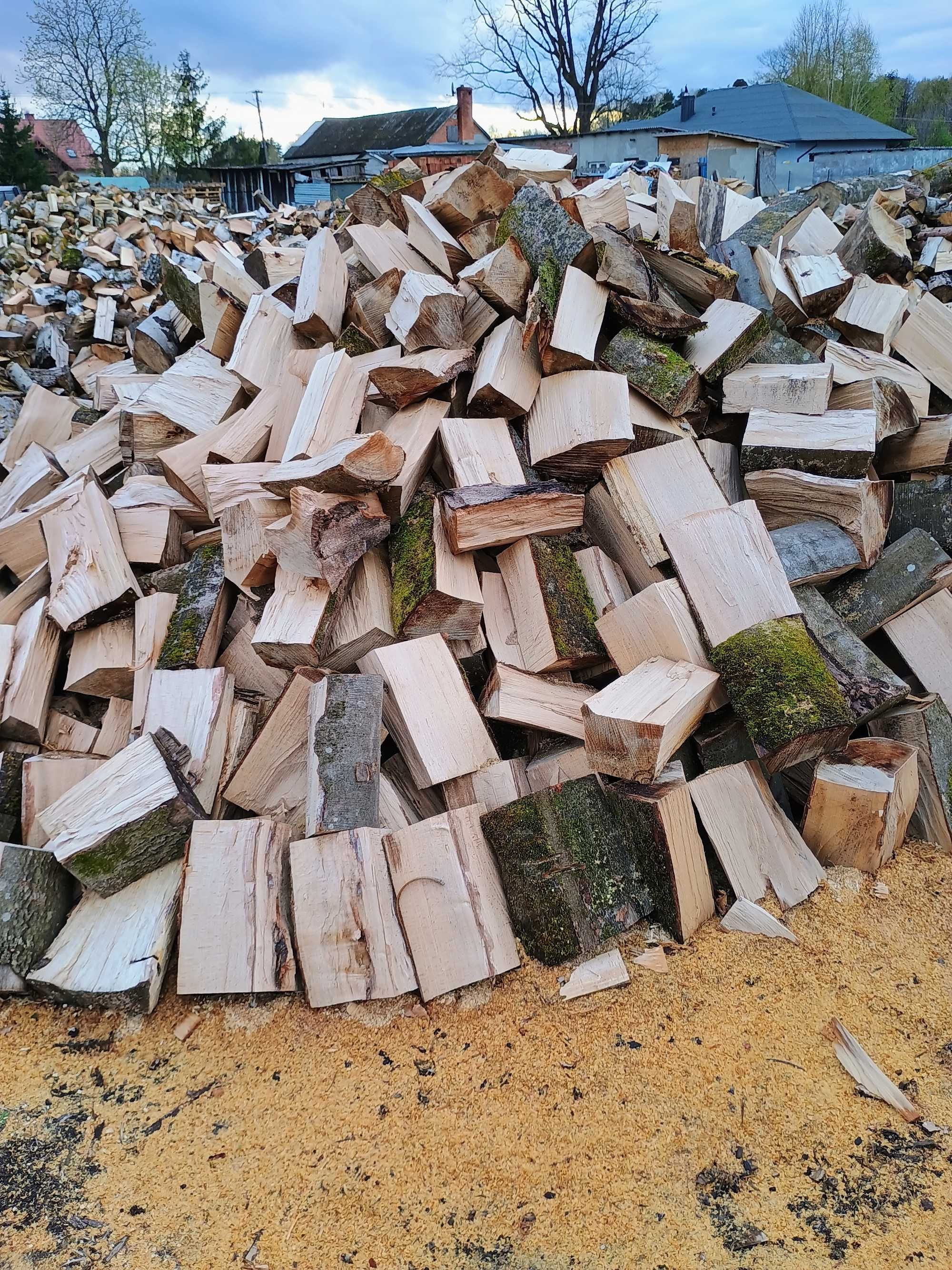 Drewno opałowe na sprzedaż