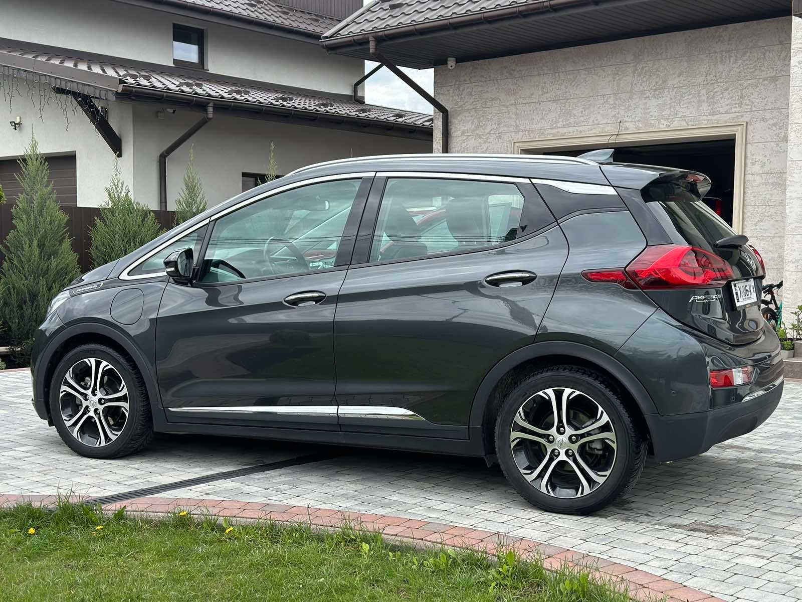 Опель Ампера  Е Opel Ampera E 64кв