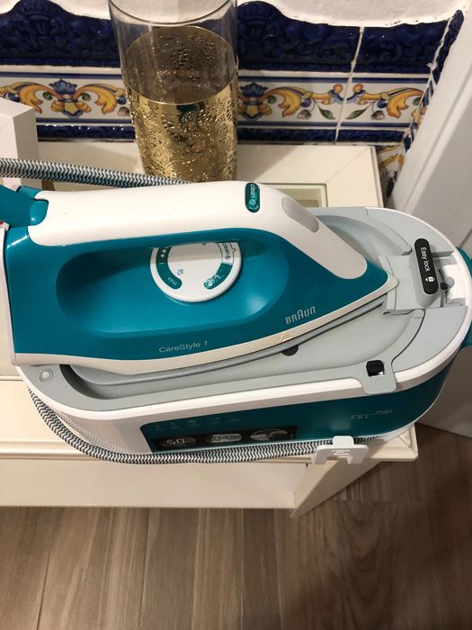 Ferro de engomar de caldeira Braun