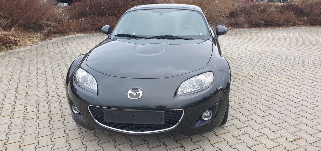 Бампер Mazda MX5 NC ND решітка бампера та ін. запчастини Мазда