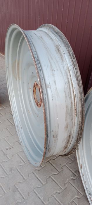 Felgi wąskie do międzyrzędzi CASE NEW HOLLAND