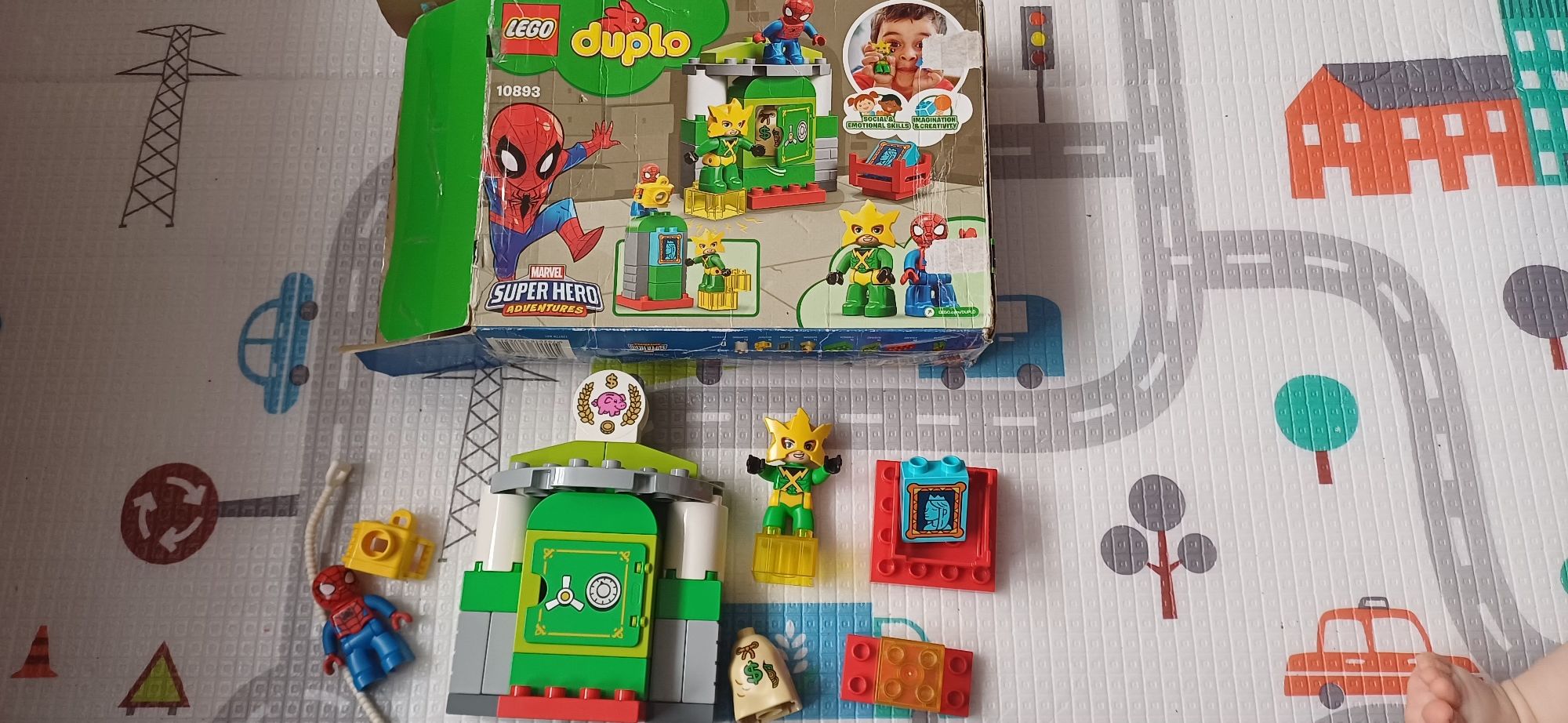 Lego duplo spiderman i electro 10893