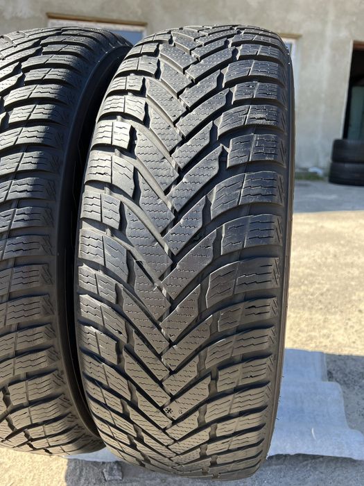 Шини 225/65/17 Nokian;7mm‼️; пара зимові; резина склад R17