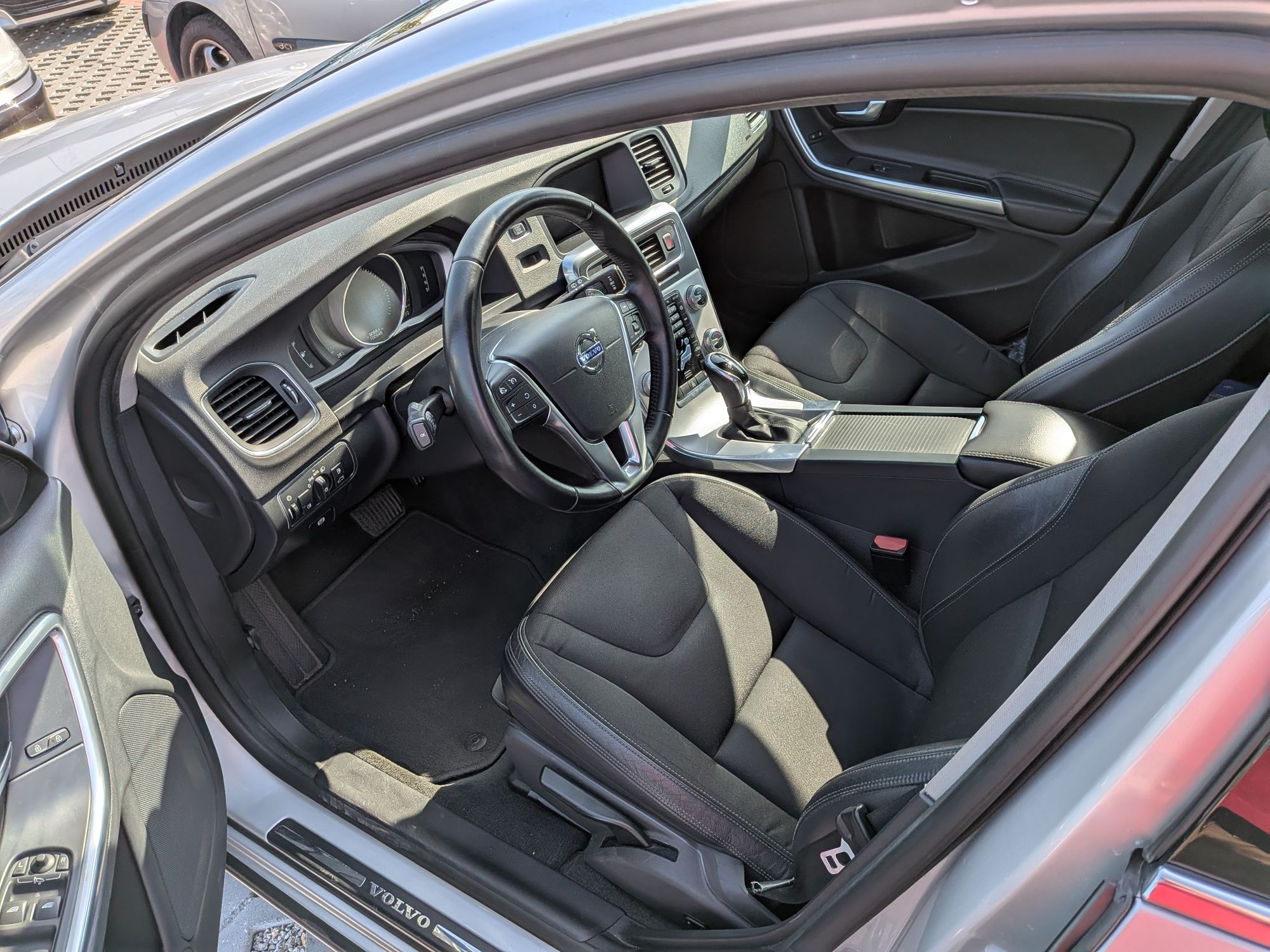 Volvo V60 D2 2017