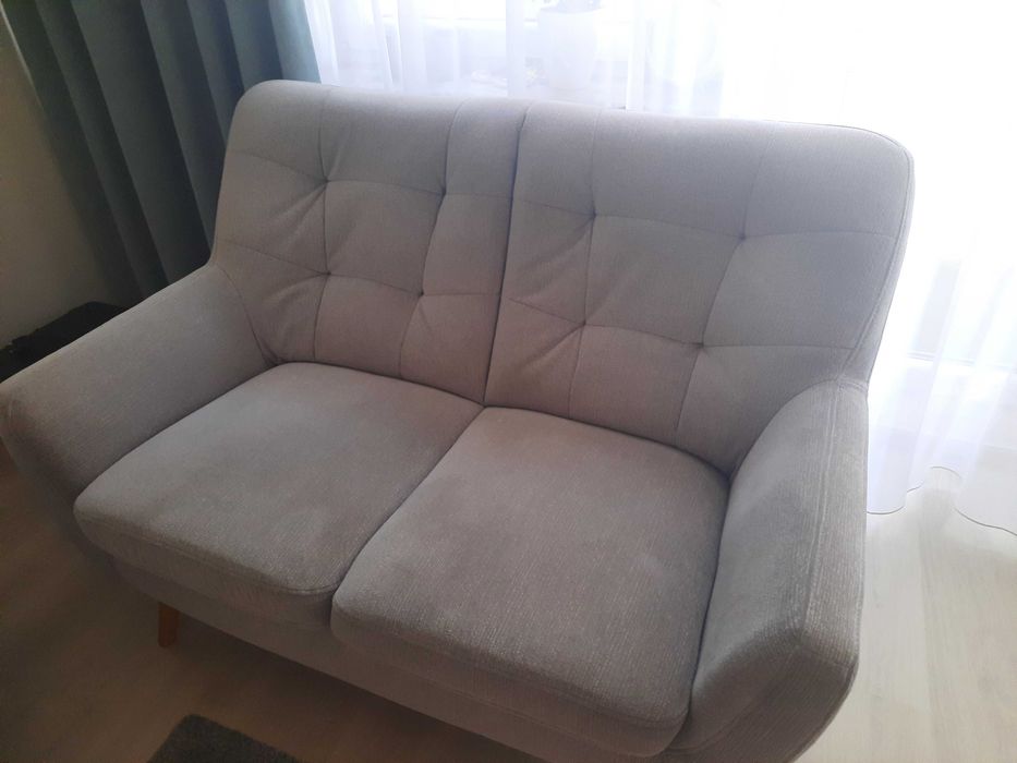 Sofa dwuosobowa nierozkladana