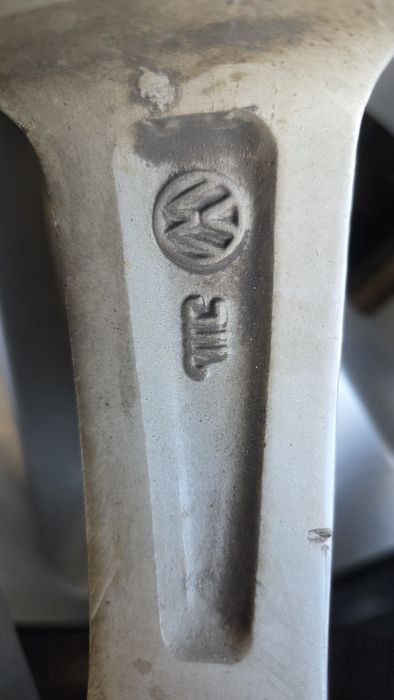 диски 17 5/112 VW Passat b8 оригинал