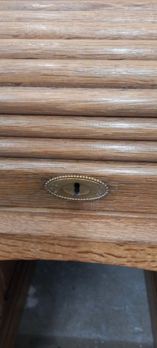 Sekretarzyk z litego dębu