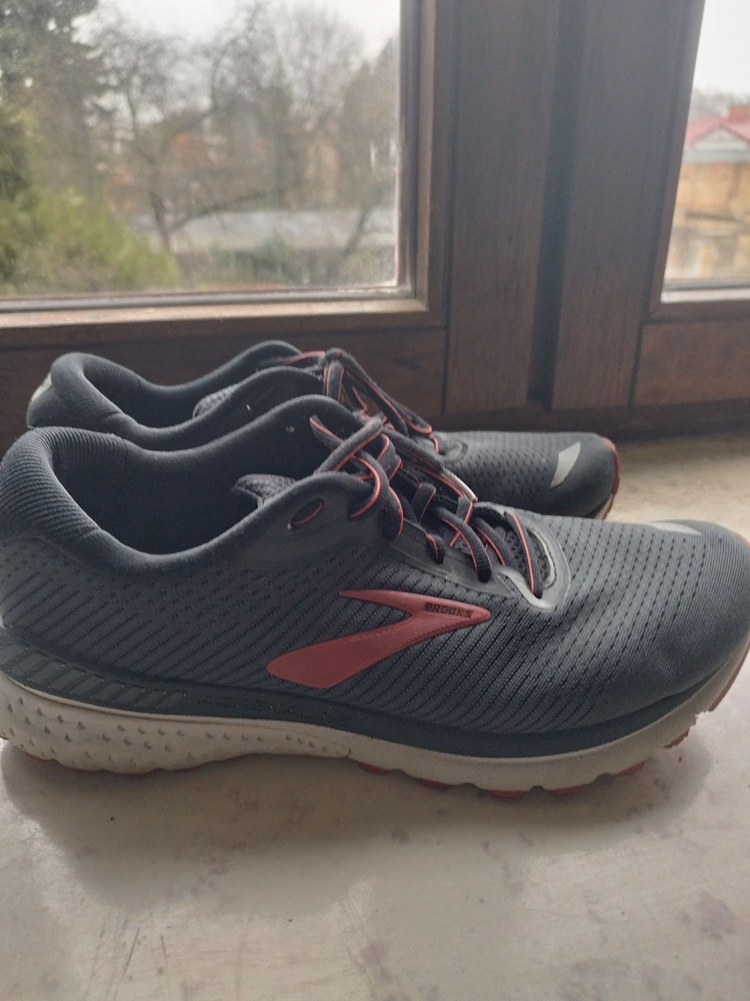 Brooks Adrenaline GTS 20