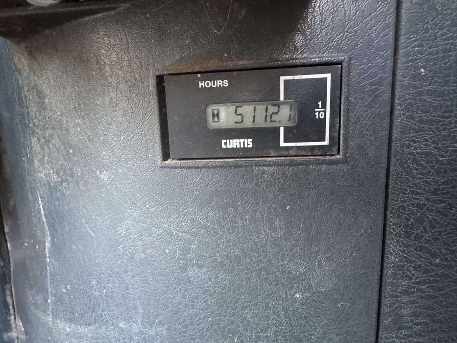 Міні-екскаватор екскаватор Hyundai ROBEX 80CR 2015 Volvo ECR88 CAT 308