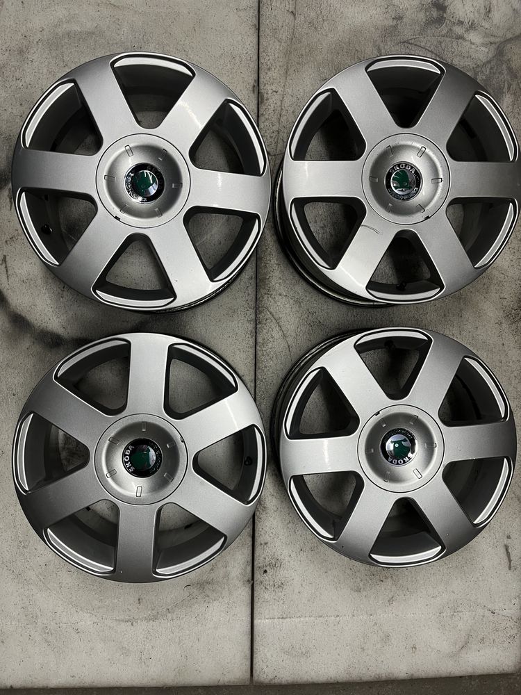 5x112 6,5j16 et50 felga aluminiowa skoda octavia super b