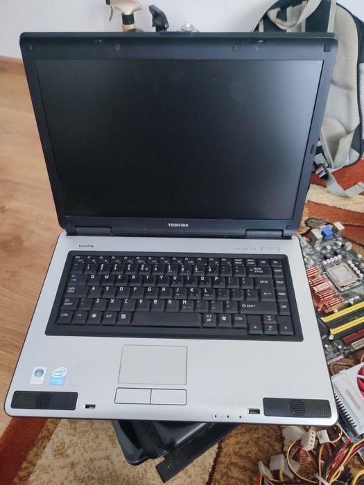 Laptopy i części