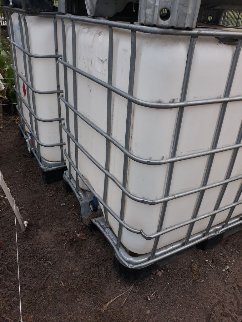 Zbiornik pojemnik 1000 l mauzer