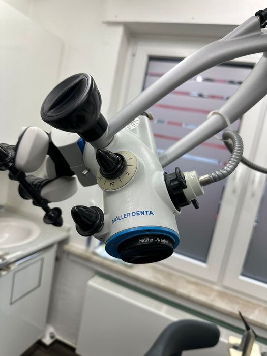Мікроскоп стоматологічний  Zeiss opmi  Möller
