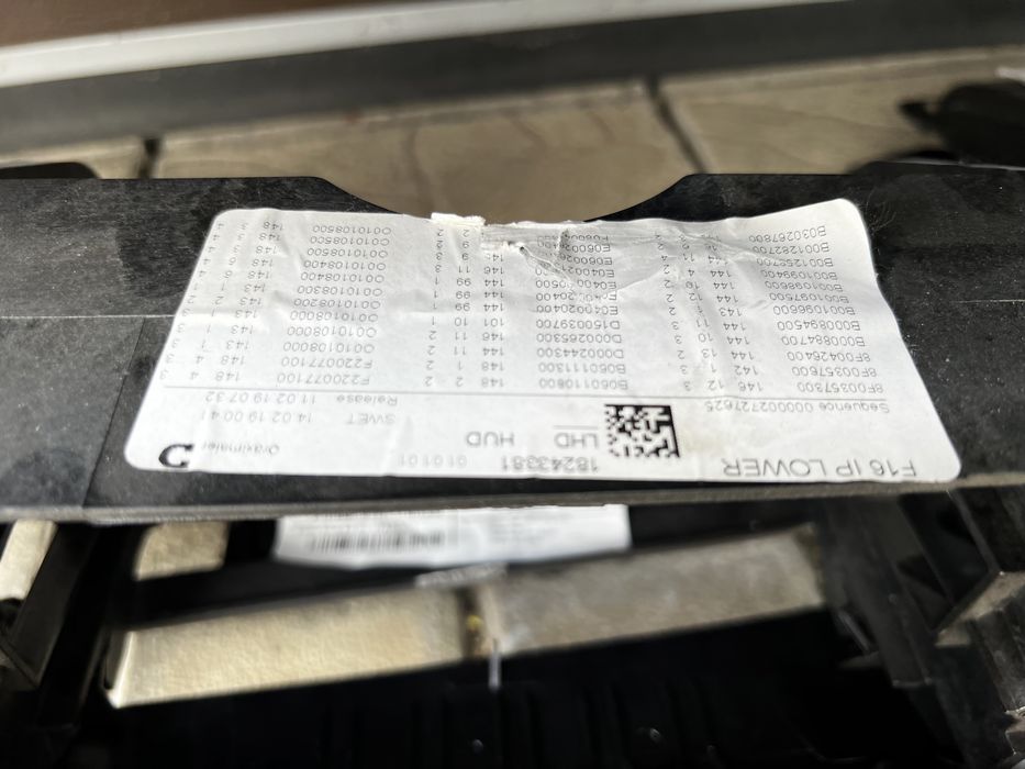 Торпедо консольна запчастини кокпит bmw x5 f15 x6 f16 f85 кожа