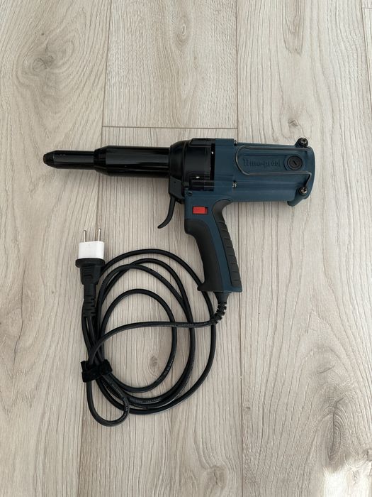 Заклепочник Time-Proof tac 500.