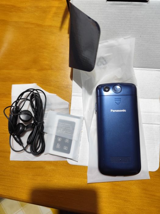 Telemóvel Panasonic KX-TU110