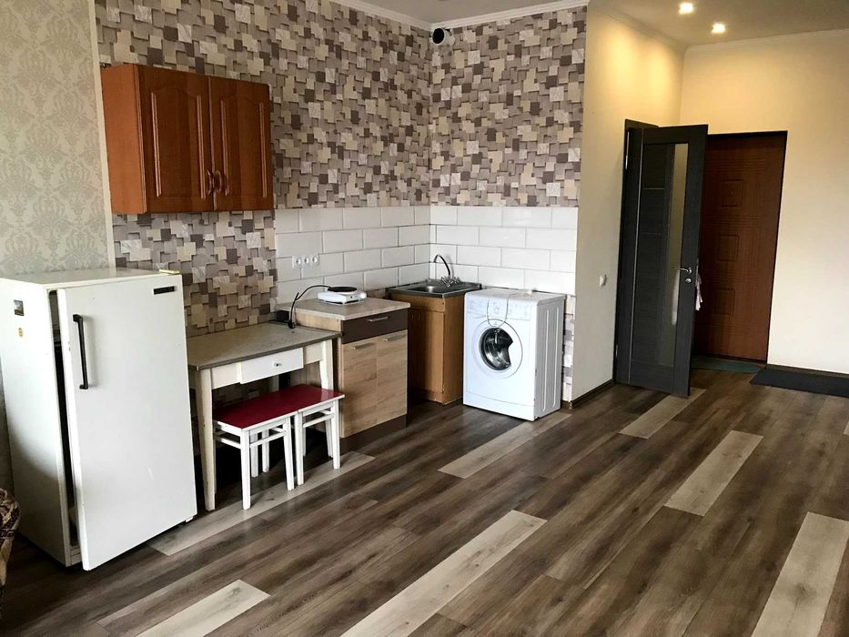 Сдам гостинку 34м2 ЮЖД Большая Панасовская 106