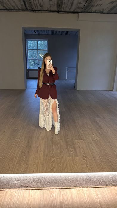 Кружевная юбка с шортами с разрезом | Юбка кружевная с воланами