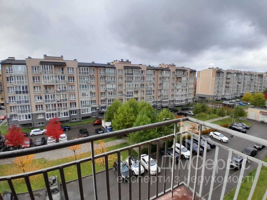 продаж квартири ЖК Кришталеві джерела Феофанія Голосіївський