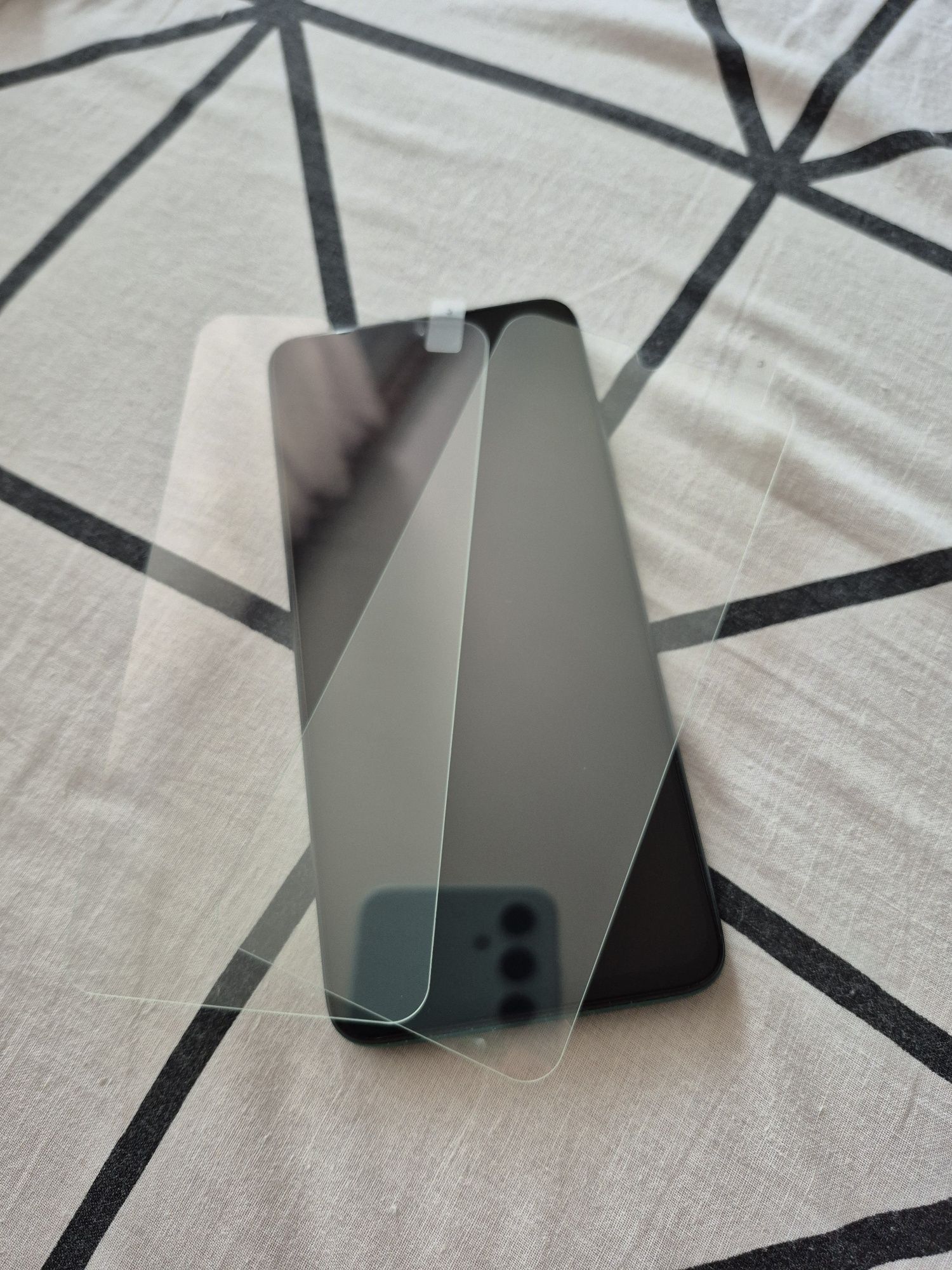Продам смартфон Xiaomi Redmi  Note  8 Pro 6/64