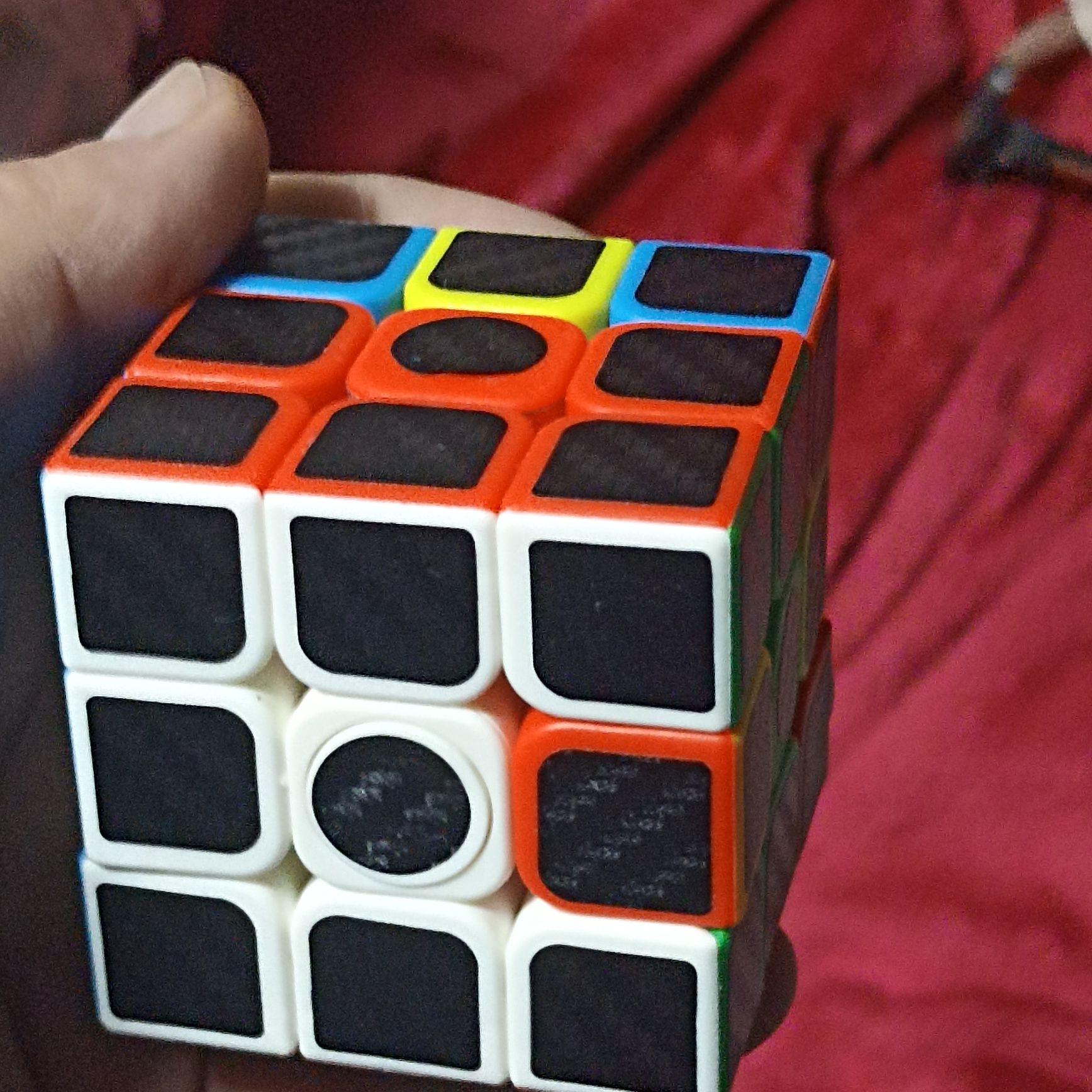 Cubo Mágico todo novo e várias cores