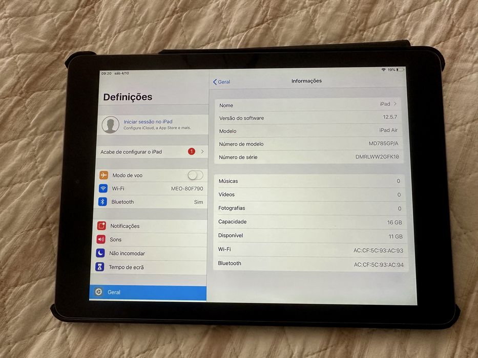 Apple iPad Air 16GB Wi-Fi (Cinzento Sideral) - 1ª Gen