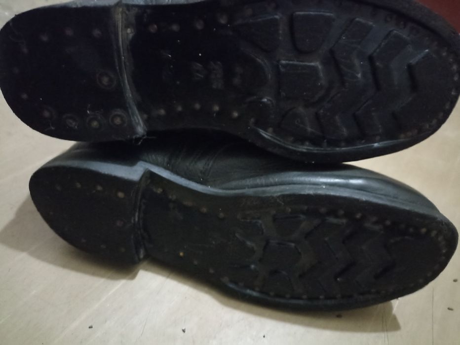 Берцы демисезонные 44 размер.