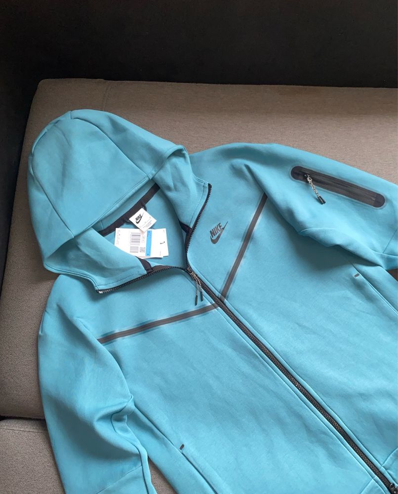 Nike tech fleece
