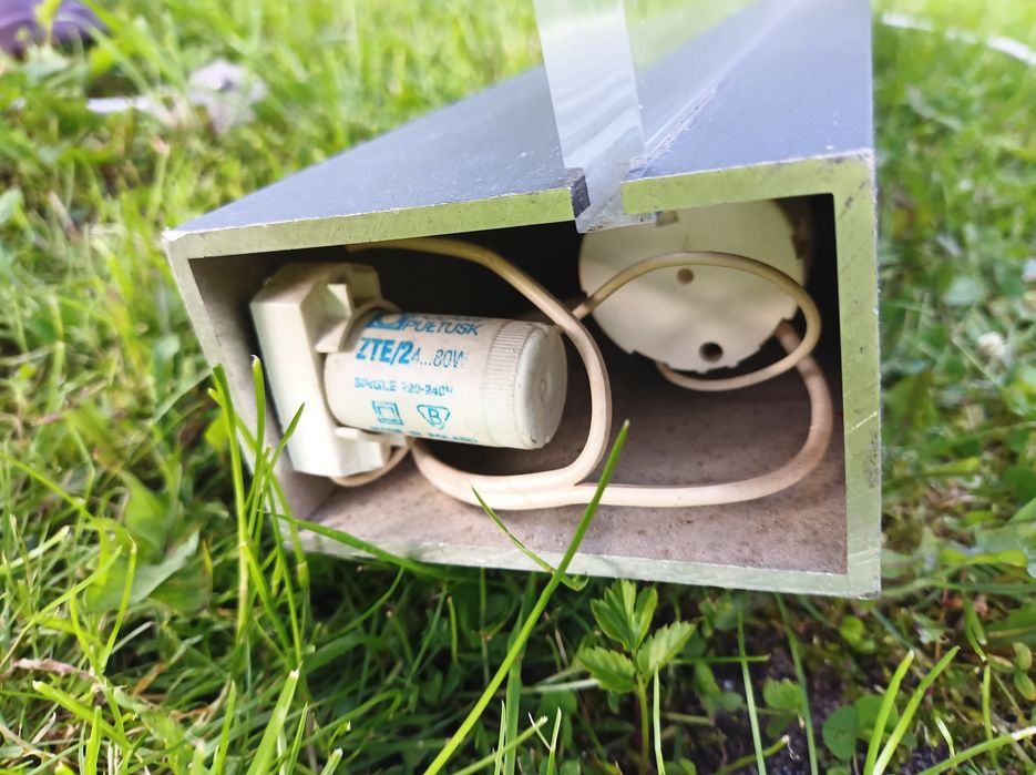 Oryginalny podświetlany szyld reklamowy Panasonic z plexi i podstawą