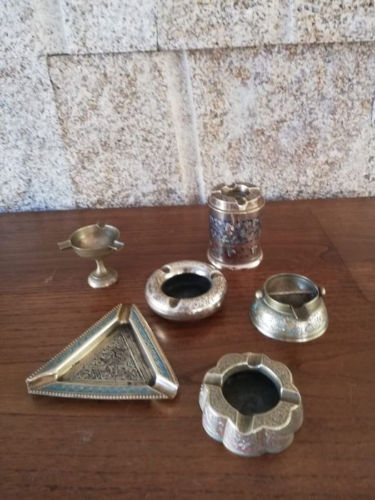 Conjunto de peças antigas. Artesanato indiano