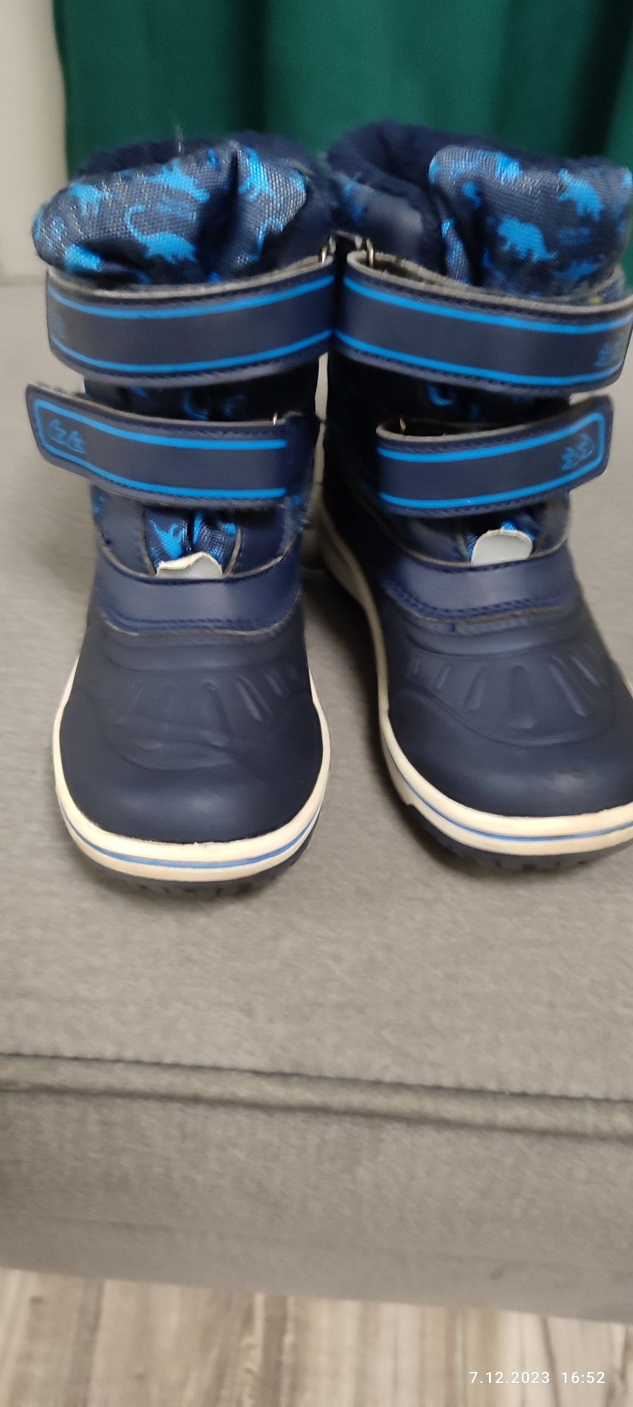 Buty chłopięce zimowe