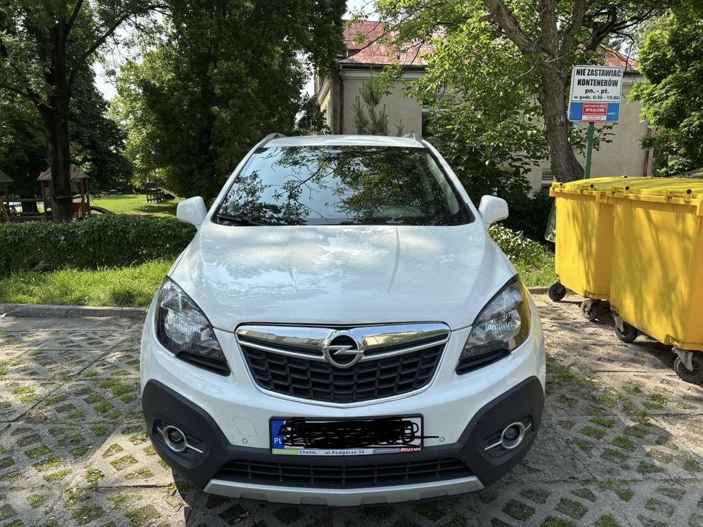 OPEL MOKKA Biała Perła