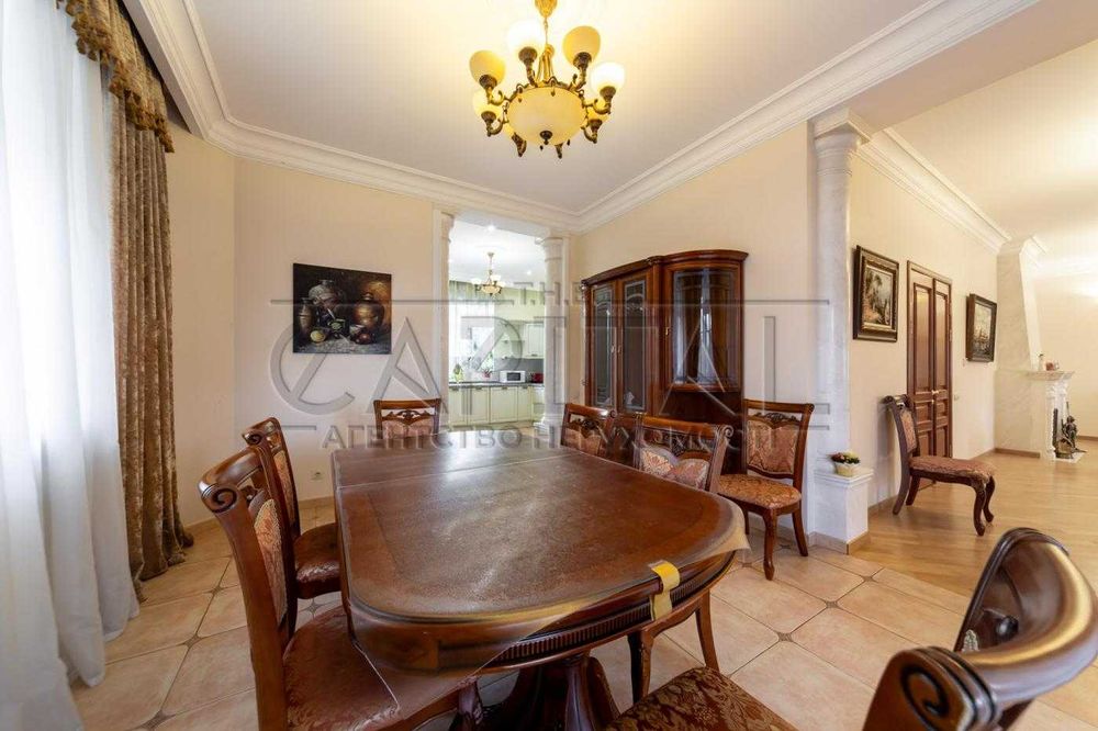 Здається в оренду розкішний будинок в Романкові 280м2 для вашої родини