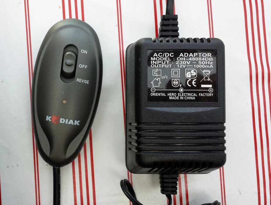 Масажер спини для дому та офісу Shiatsu Massage Kodiak KOD0100