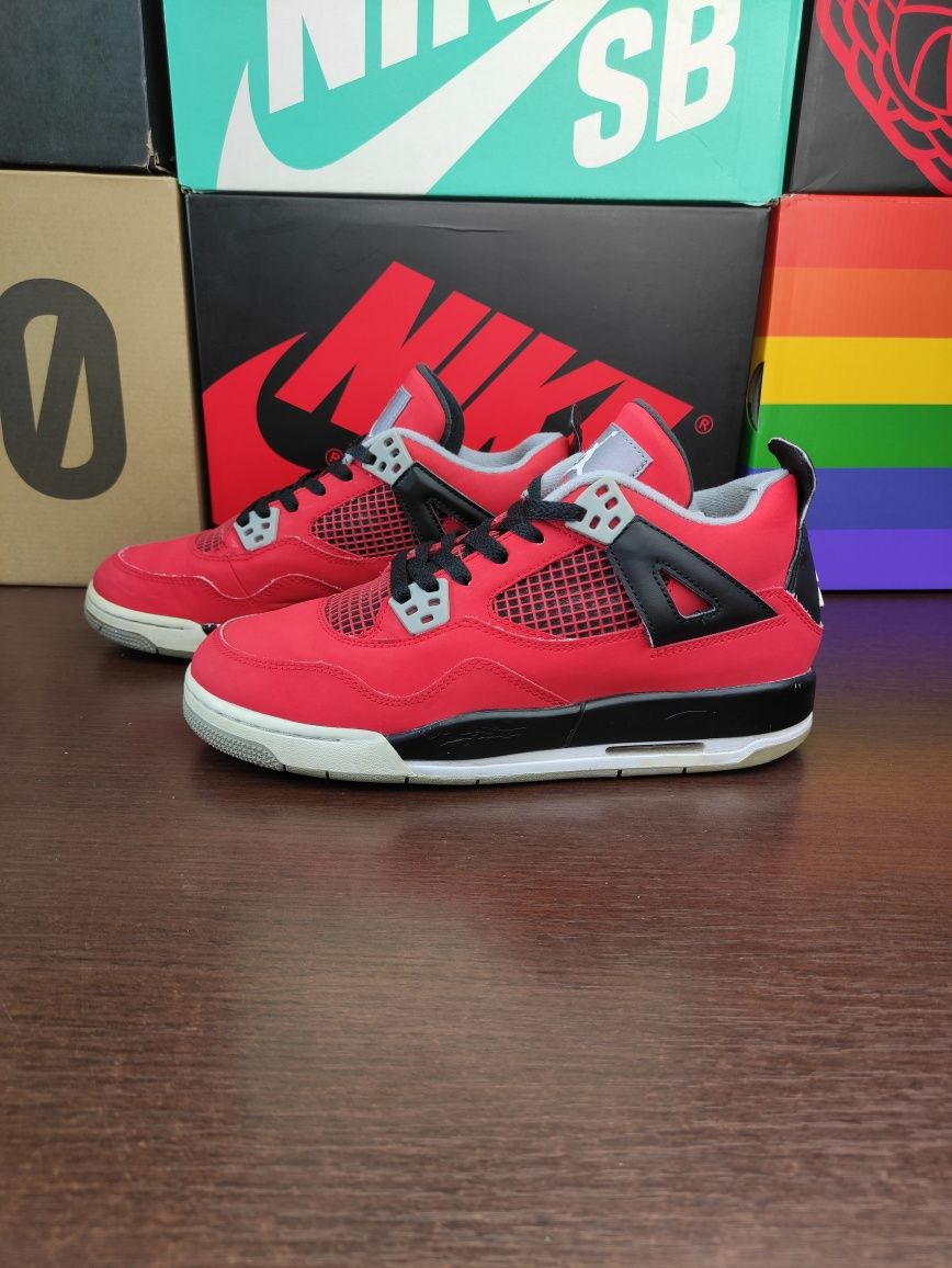 Buty Nike Air Jordan 4 Retro Toro Bravo 38.5 EU 24.5 cm aj4 czwórki cz