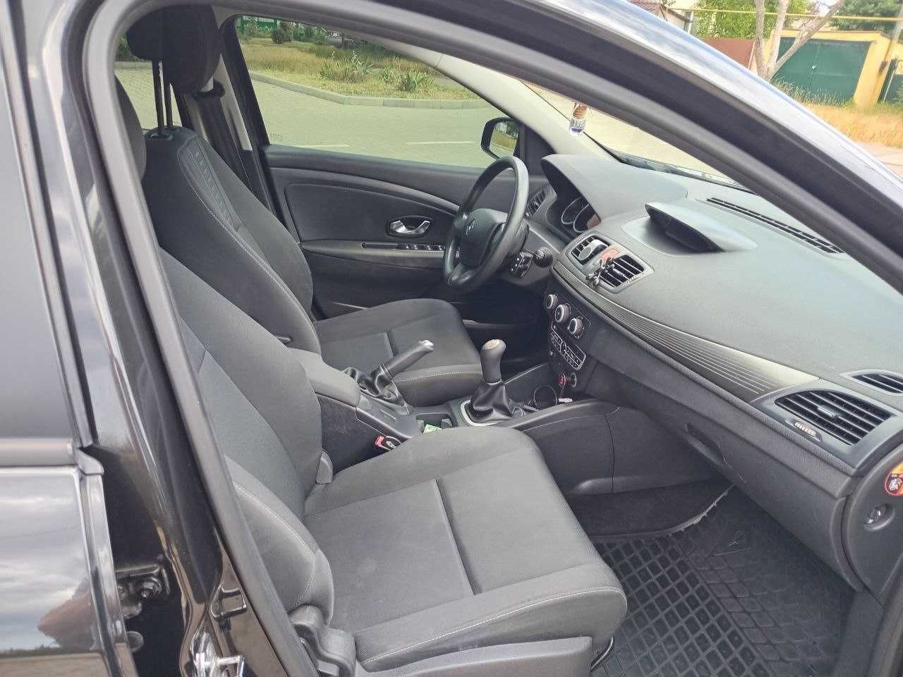 Renault Megane 2010 рік