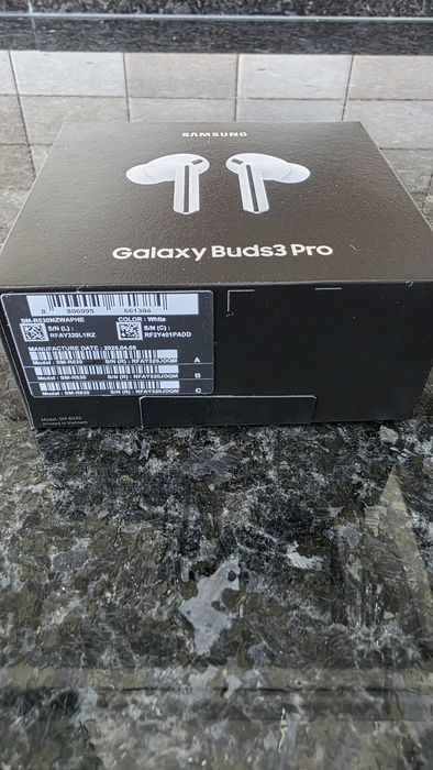 Samsung galaxy buds 3 pro brancos - Selados