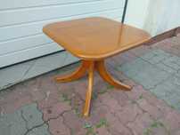 Stolik masywna wiśnia 65x65x55cm Kondor niemiecka marka mebli