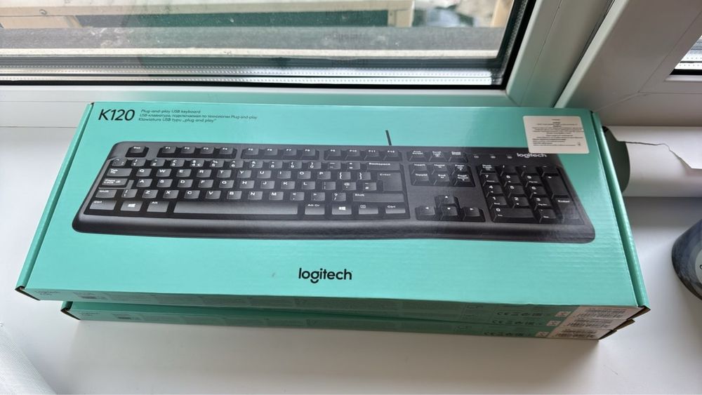 Гарнітури клавіатури Logitech K120