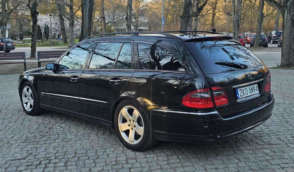 Mercedes-Benz w211 3.2CDI OM648 Avantgarde, fabryczny lakier, sprawny!