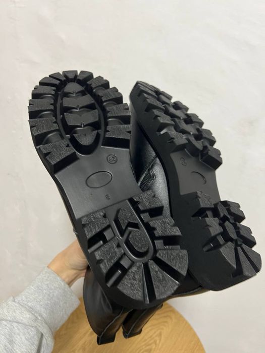 Жіночі черевики ботинки великого розміру