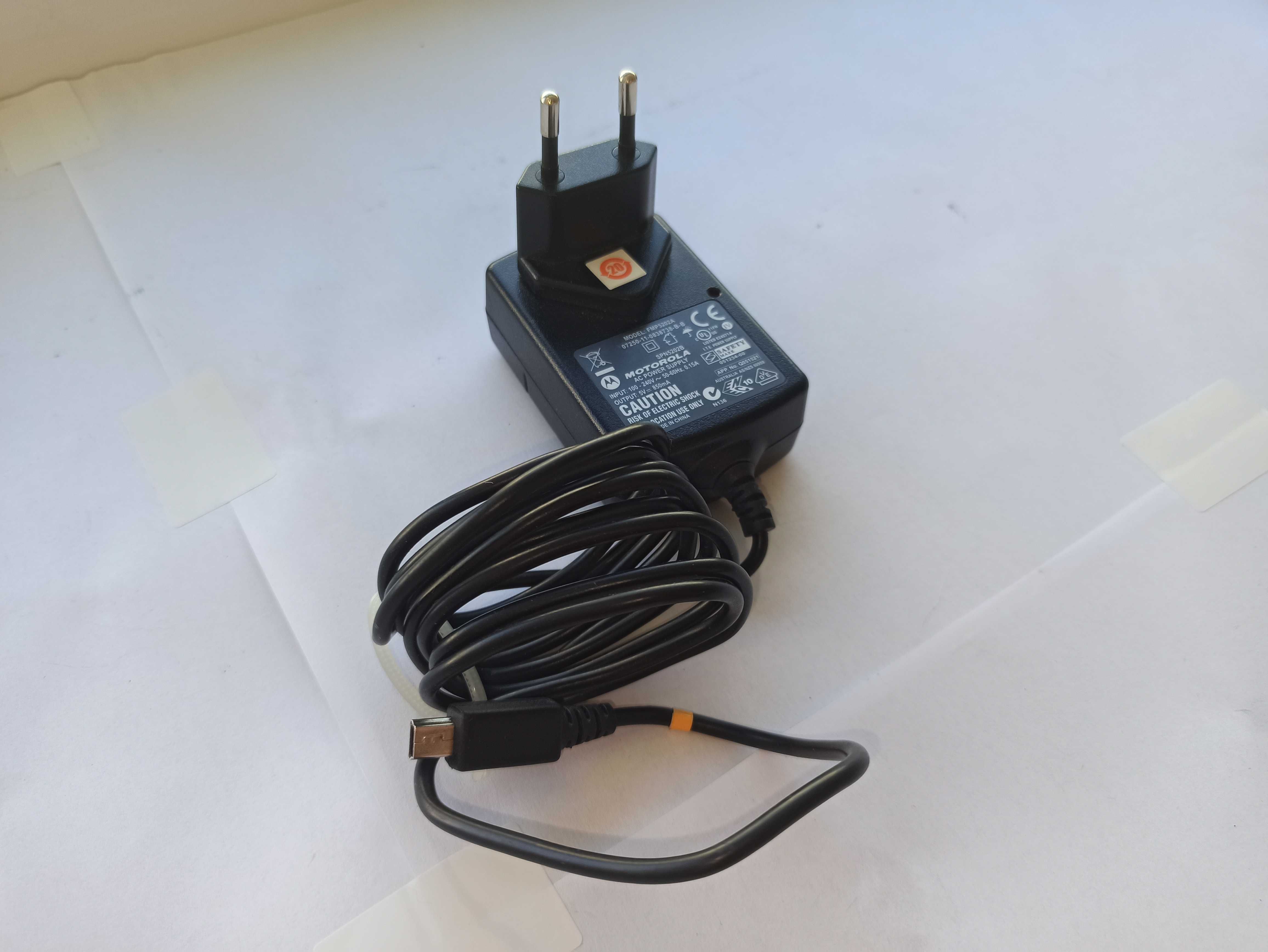 Зарядное устройство USB-B mini PowerSupply 5V 850mA Motorola FMP5202A