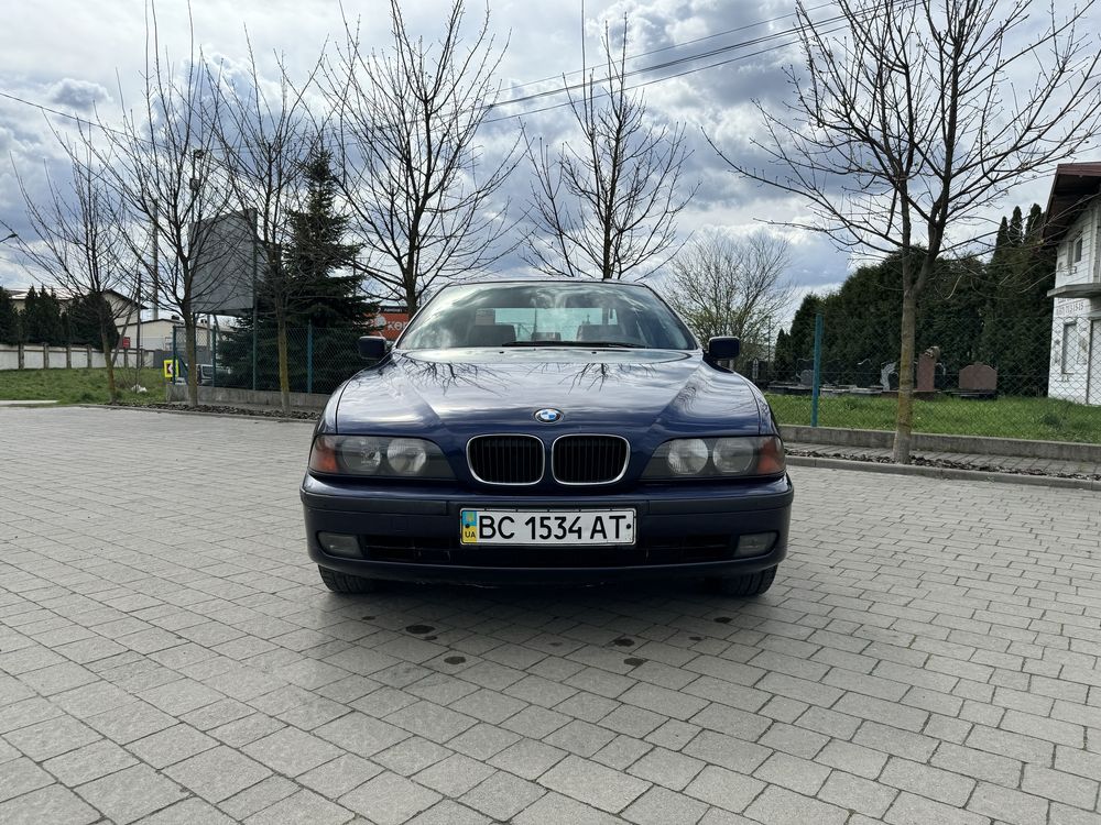 BMW 520 e39