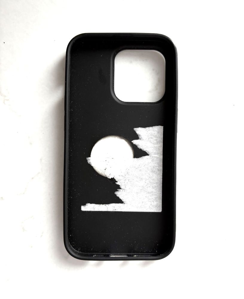 Czarne etui silikonowe do iPhone 15 Pro Goospery
